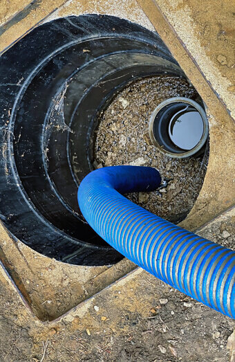 https://blockeddrainshocking.com.au/uploads/2025/07/pipe-relining-56969.jpg